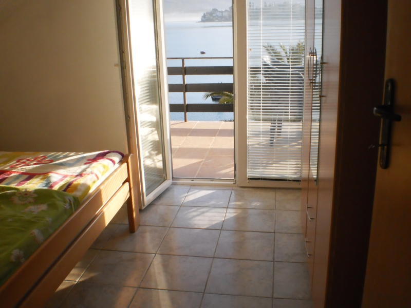 Na 5m od mora - Slobodan apartman od 11. do 20. jula 2025.