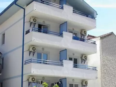 Plavi apartmani Budva
