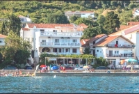 Last minute uz more, Đenovići kod Herceg Novog, studio apartmani