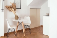 Studio sa pogledom na dvorište