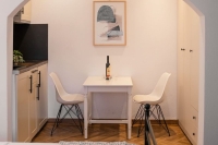 Studio sa pogledom na dvorište