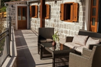 Lux vila sa đakuzijem i pogledom na more