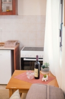 Dvokrevetni studio sa pogledom na dvorište