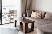 Jednosobni porodični apartman uz more sa terasom i prelijepim pogledom