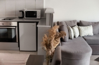 Jednosobni porodični apartman uz more sa terasom i prelijepim pogledom